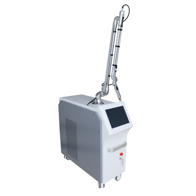 2000W Q commutée machine laser de détachement de tatouage avec 7 articulations articulées bras