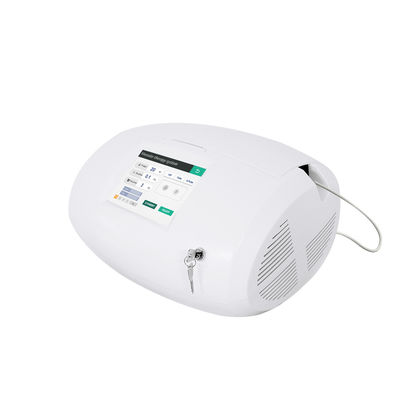 Machine multifonctionnelle portative de beauté de 3mW 635nm 200ms