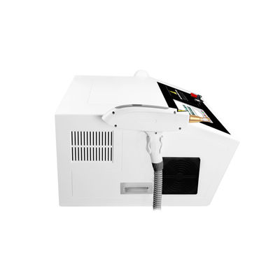 Puissance ABS Casse Nd Yag Laser Q Pico Laser commuté avec refroidissement automatique par détecteur d'eau