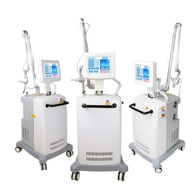 Une nouvelle machine à laser fractionnée de 60 watts de CO2 Traitement de resserrement vaginal Équipement de beauté au laser