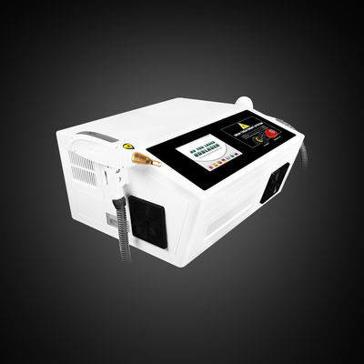 Machine multifonctionnelle de beauté de ND Yag de diode à commutation de Q du laser 808nm