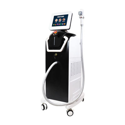 Machine 1800W 755nm 808nm 1064nm de laser de fibre d'épilation de 7 langues