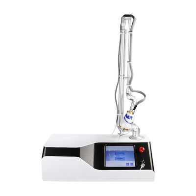 Médecine esthétique Machine populaire pour le traitement de la peau à base de CO2 fractionné et de laser vaginal 2 en 1 système